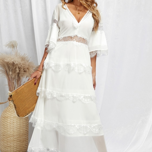 White V-Neck Spliced Lace Maxi Dress - Picture 3 of 4